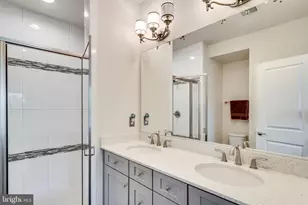 1133 S Monroe St, Arlington, VA 22204 - Photo 66