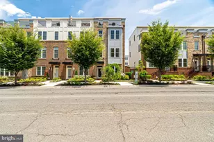 1133 S Monroe St, Arlington, VA 22204 - Photo 44