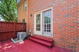 1141 N Vernon St, Arlington, VA 22201 - Photo 22