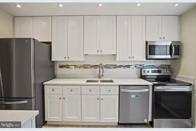 1141 N Vernon Street, Arlington, VA 22201 - Photo 10