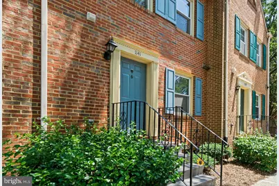 1141 N Vernon Street, Arlington, VA 22201 - Photo 4