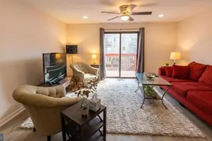 971 S Taylor St, Arlington, VA 22204 - Photo 2