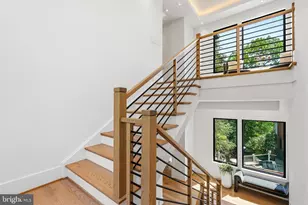 1211 20th St S, Arlington, VA 22202 - Photo 48