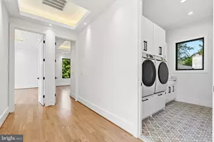 1211 20th St S, Arlington, VA 22202 - Photo 54