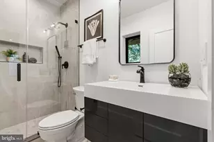 1211 20th St S, Arlington, VA 22202 - Photo 110