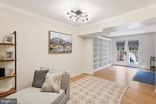 2510 S Walter Reed Dr, Arlington, VA 22206 - Photo 4