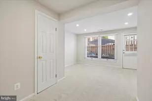 5071 9th St S, Arlington, VA 22204 - Photo 30