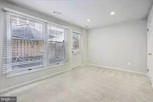 5071 9th St S, Arlington, VA 22204 - Photo 28