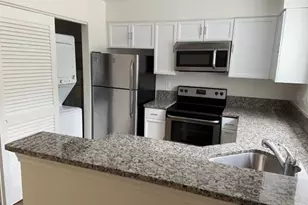 2602 S Arlington Mill Dr, Arlington, VA 22206 - Photo 2