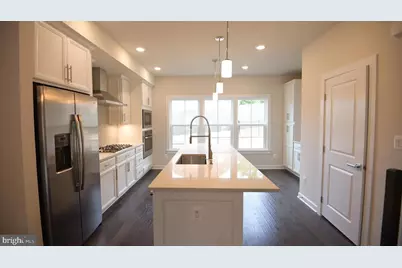 5701 11th Street N #2, Arlington, VA 22205 - Photo 40