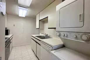 1530 Key Blvd, Arlington, VA 22209 - Photo 12