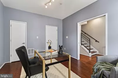 2074 N Oakland Street, Arlington, VA 22207 - Photo 6