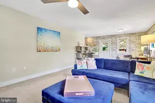 2000 N George Mason Dr, Arlington, VA 22205 - Photo 44