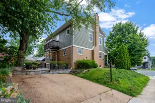 2000 N George Mason Dr, Arlington, VA 22205 - Photo 1