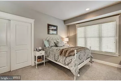 812 21st Street S, Arlington, VA 22202 - Photo 22