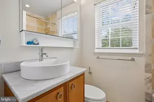 2840 S Buchanan St, Arlington, VA 22206 - Photo 22