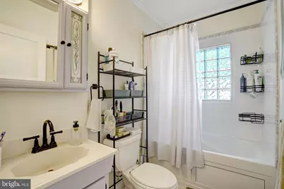 1404 N Roosevelt Street N, Arlington, VA 22205 - Photo 18
