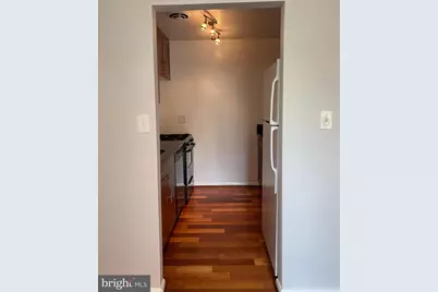 3404 25th Street S #37, Arlington, VA 22206 - Photo 4