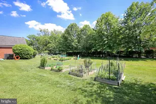 4304 Pershing Dr N, Arlington, VA 22203 - Photo 30