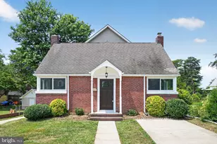 750 N George Mason Dr, Arlington, VA 22203 - Photo 2