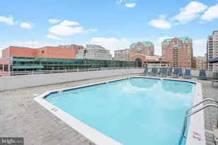 1001 N Vermont St, Arlington, VA 22201 - Photo 34