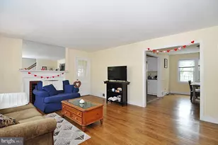 2124 N Troy Street N, Arlington, VA 22201 - Photo 2