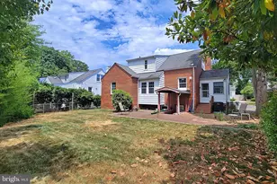 2124 N Troy Street N, Arlington, VA 22201 - Photo 18