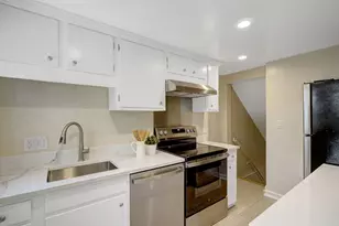 4606 36th St S, Arlington, VA 22206 - Photo 10