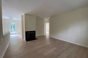 2515 S Walter Reed Dr, Arlington, VA 22206 - Photo 4