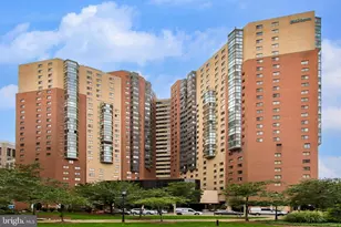 900 N Stafford St, Arlington, VA 22203 - Photo 2