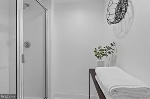 2220 Fairfax Dr, Arlington, VA 22201 - Photo 34