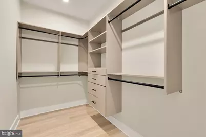 923 17th Street S, Arlington, VA 22202 - Photo 38