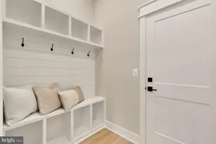 923 17th St S, Arlington, VA 22202 - Photo 28
