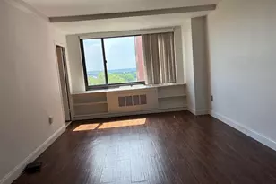 1021 Arlington Blvd, Arlington, VA 22209 - Photo 8