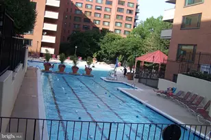 1121 Arlington Blvd, Arlington, VA 22209 - Photo 10
