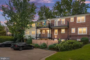 2731 S Walter Reed Dr, Arlington, VA 22206 - Photo 28