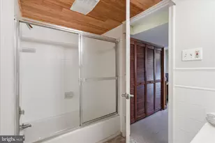 5935 15th St N, Arlington, VA 22205 - Photo 34