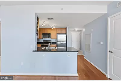 1021 N Garfield Street #735, Arlington, VA 22201 - Photo 8