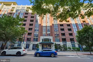 1021 N Garfield St, Arlington, VA 22201 - Photo 2