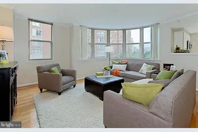 3830 9th Street N #401W, Arlington, VA 22203 - Photo 2