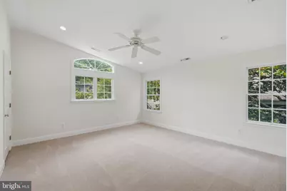 4403 19th Street N, Arlington, VA 22207 - Photo 34