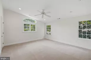 4403 19th St N, Arlington, VA 22207 - Photo 34