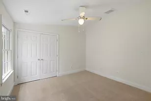4403 19th St N, Arlington, VA 22207 - Photo 32