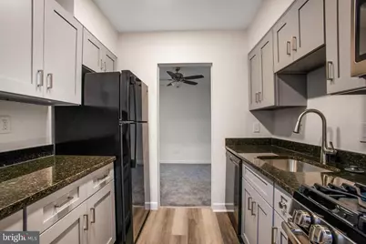 5007 10th Street S #2, Arlington, VA 22204 - Photo 14