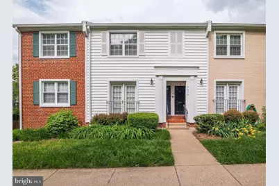 4626 28th Road S #D, Arlington, VA 22206 - Photo 2