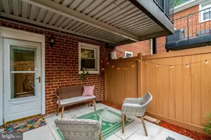 2637 S Walter Reed Dr, Arlington, VA 22206 - Photo 34