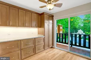 2130 Military Rd, Arlington, VA 22207 - Photo 30