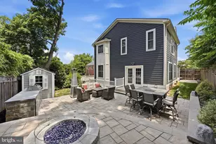 1016 N Larrimore St, Arlington, VA 22205 - Photo 4