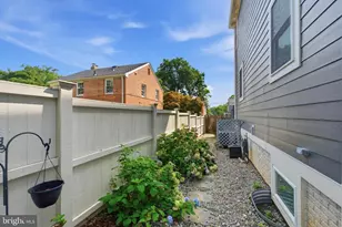 1016 N Larrimore St, Arlington, VA 22205 - Photo 14