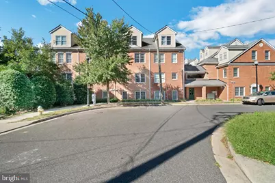 2270 S Garfield Street #4, Arlington, VA 22206 - Photo 1